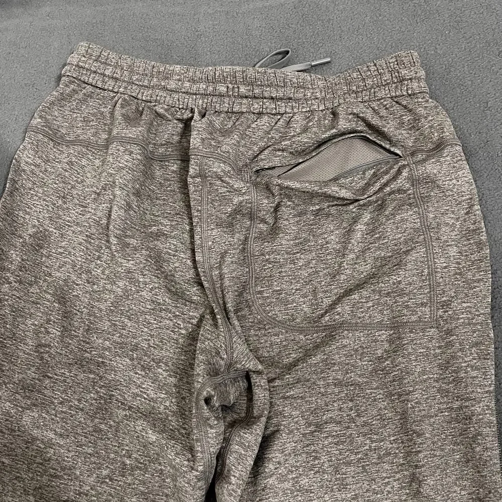 lululemon athletica step into